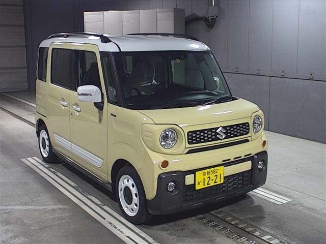 65273 Suzuki Spacia gear MK53S 2022 г. (JU Gifu)